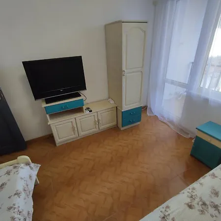 фамилия 100м от морето в Apartment *